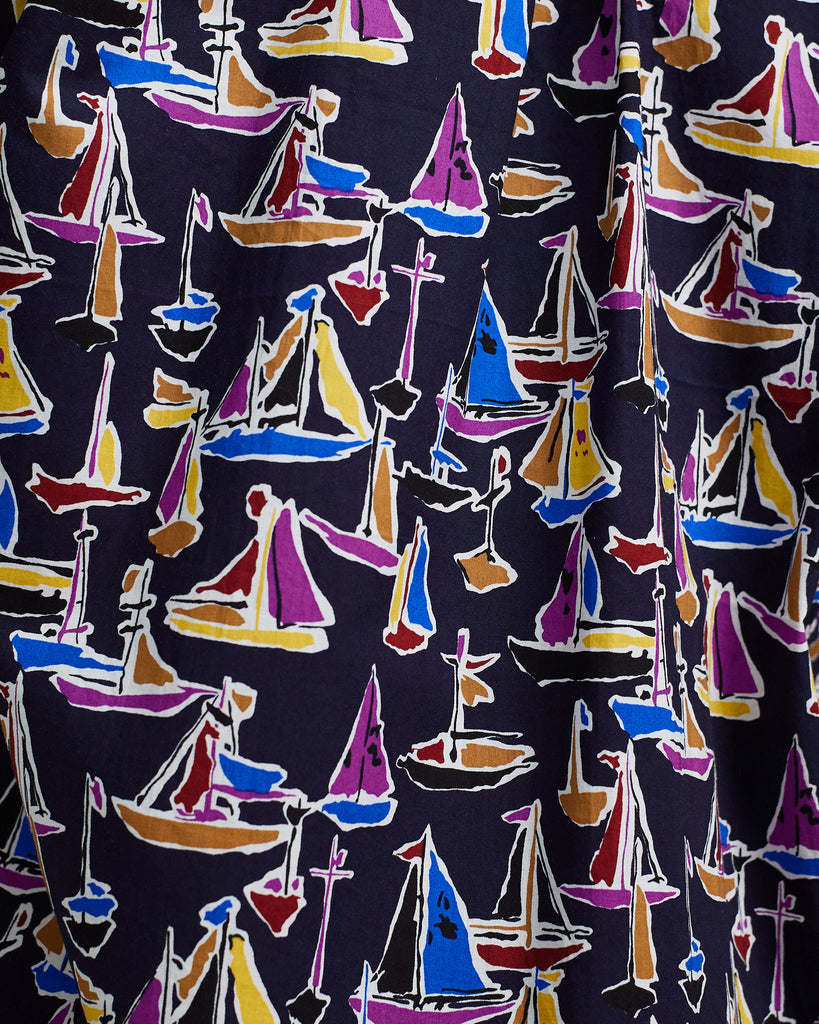 Close up of Seven Seas Unisex Shirt Fabric