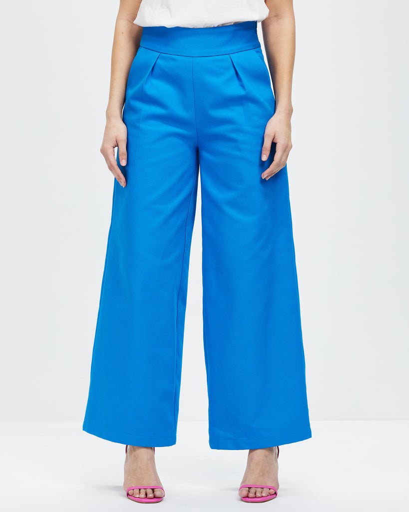 Model Wears Denim Culottes - Azure