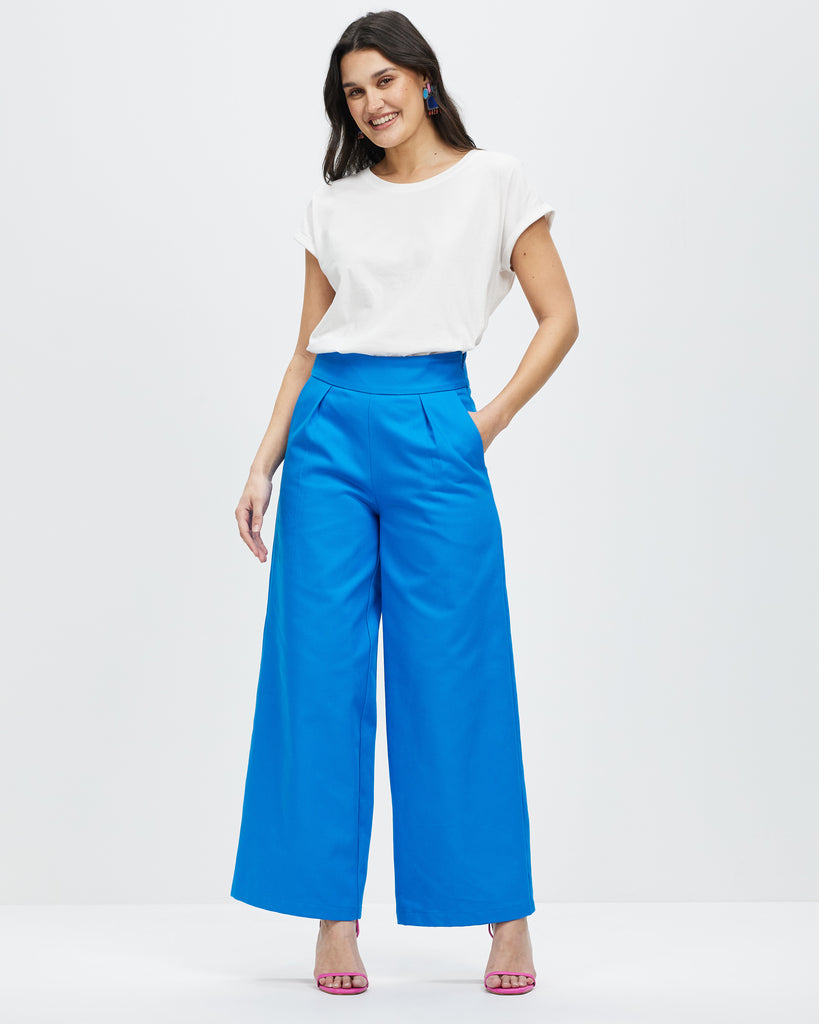 Model Wears Denim Culottes - Azure