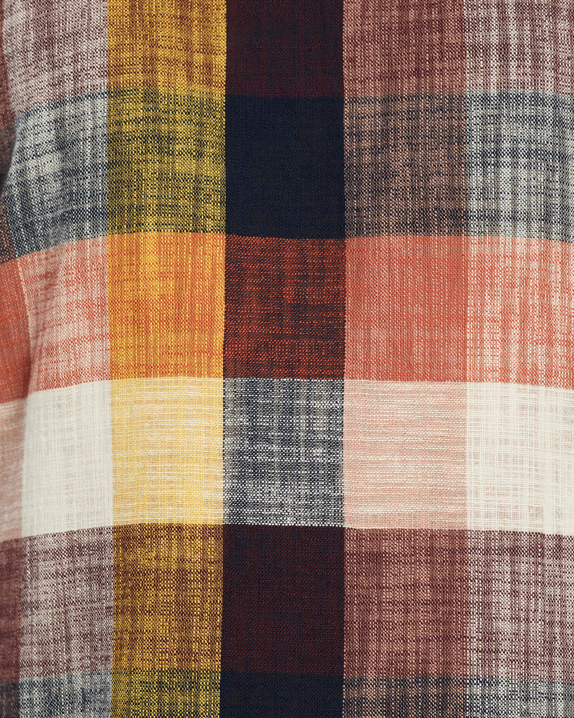 Close up of Spring Gingham Sports Raglan Linen Fabric